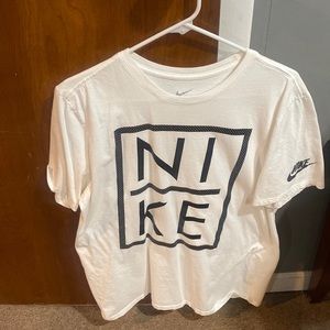 Nike tshirt